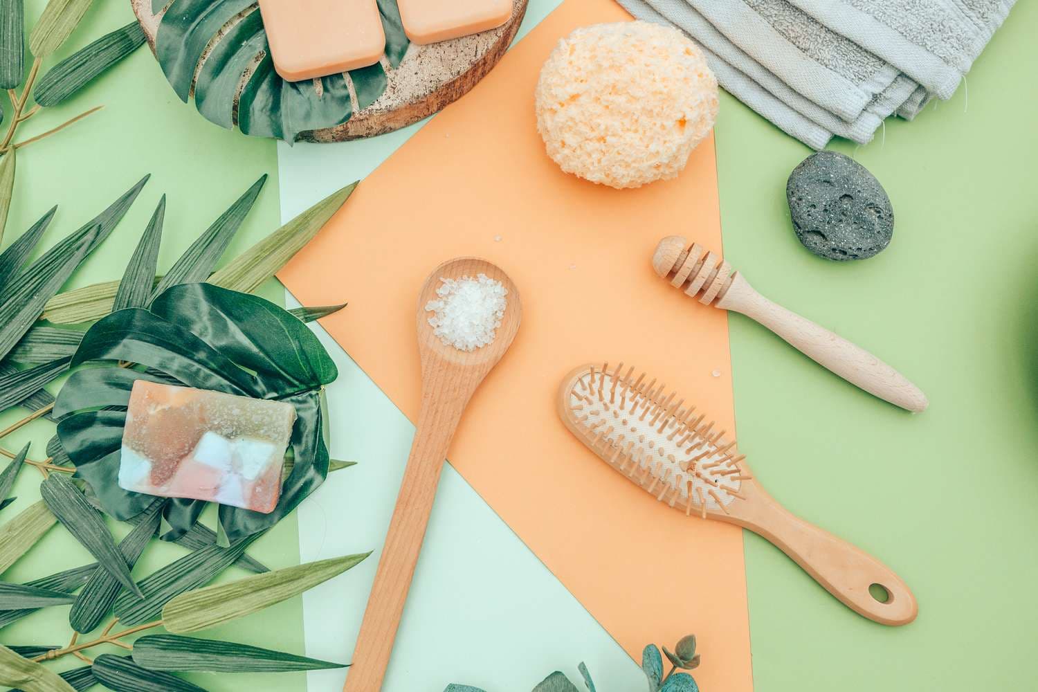 How Natural Skincare Products Can Improve Your Skin
