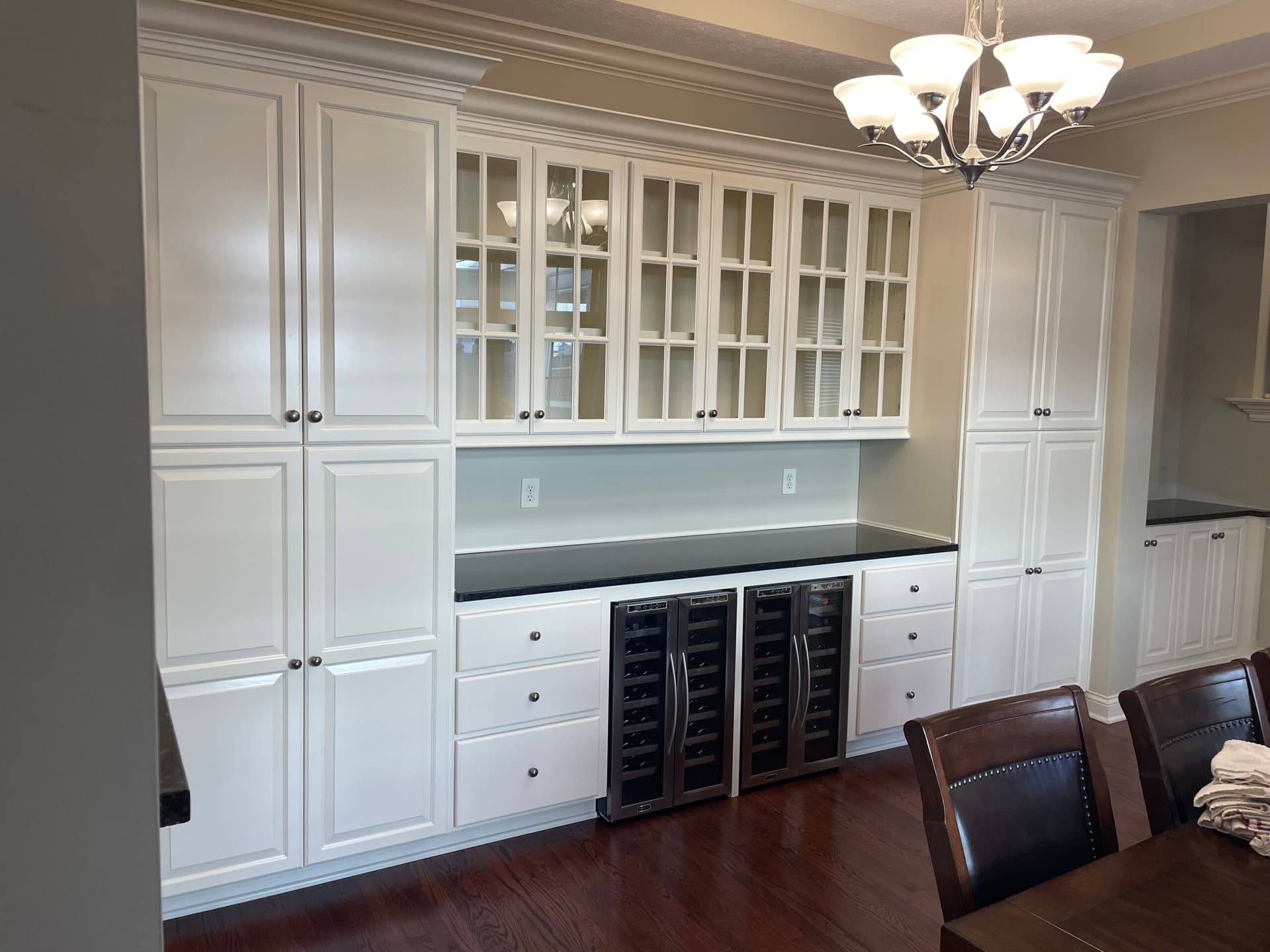 Cabinet Painting Delaware OH – Bring New Life to Your Cabinets with Expert Service