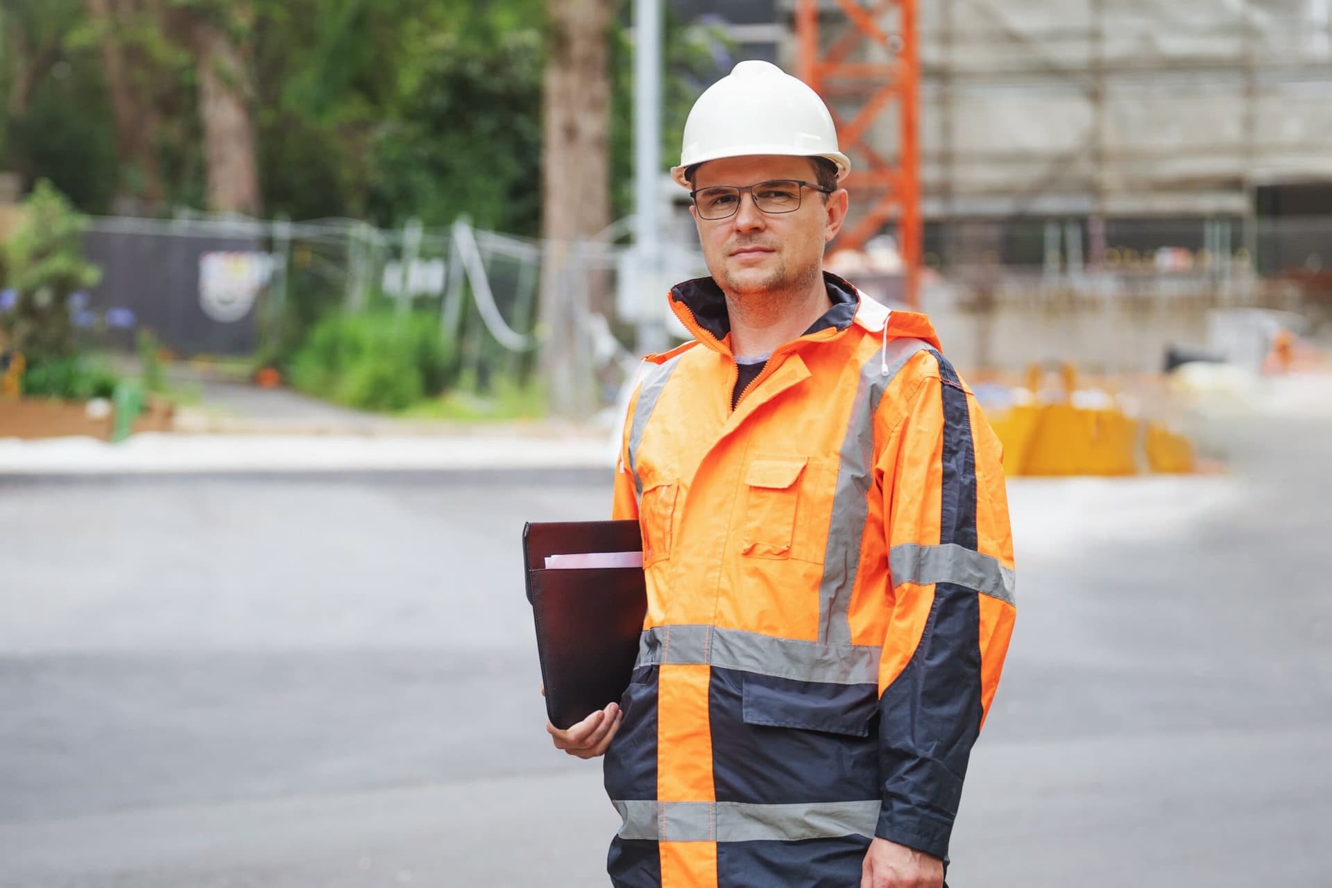 Reliable Manhattan Construction Manager for Efficient Builds