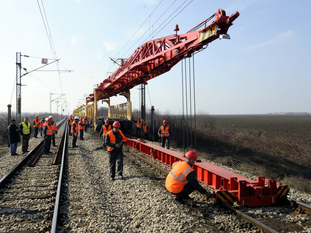 Innovative North American Rail Solutions for Efficient Transportation