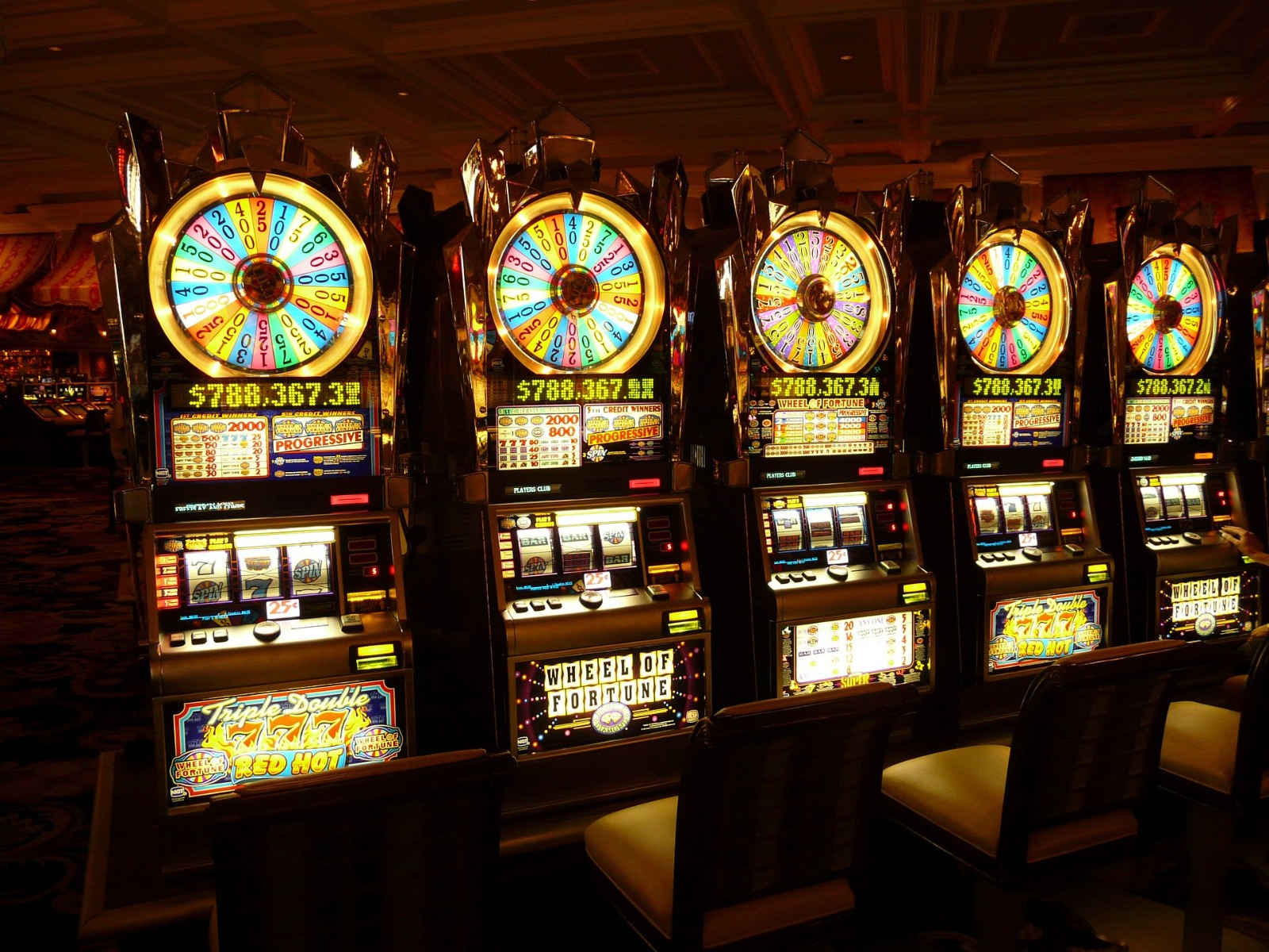 Panduan Lengkap tentang qqpulsa Slot untuk Pemain yang Cerdas