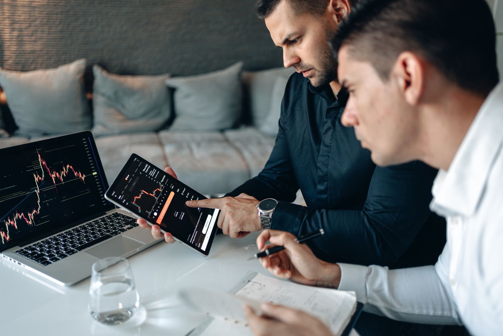How Minneapolis Digital Marketing Companies Scale Client Growth in 2026 with AI Automation
